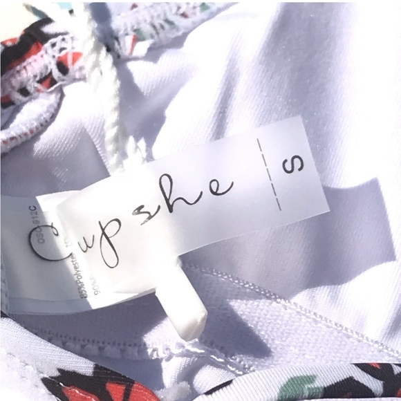 Cupshe Floral Print Swimsuit - Picture 8 of 8